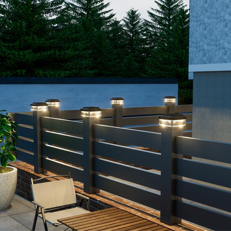 Solar LED Post Cap Light for O - огляд і ціна Post Cap Light